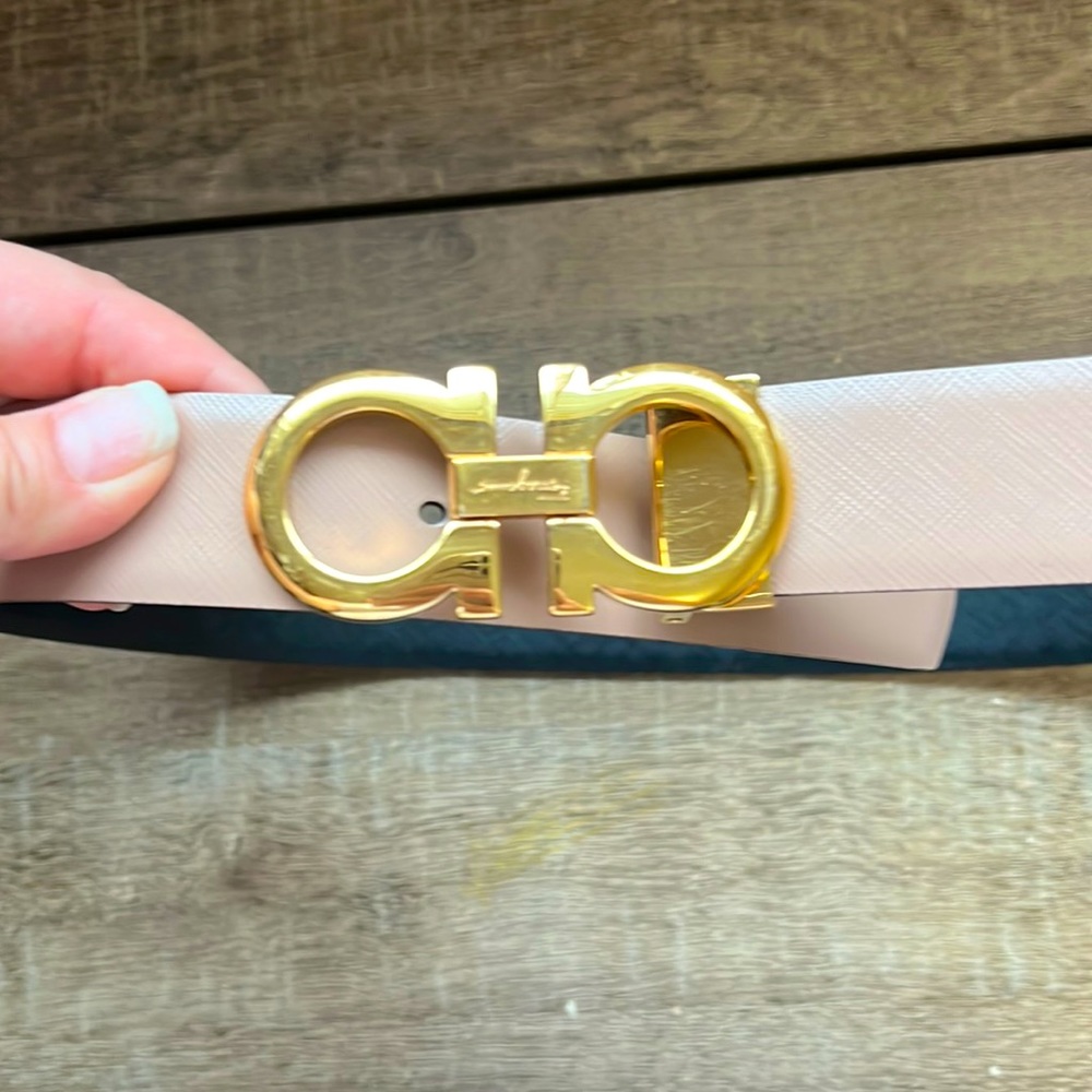 Unisex ferrgamo reversible belt